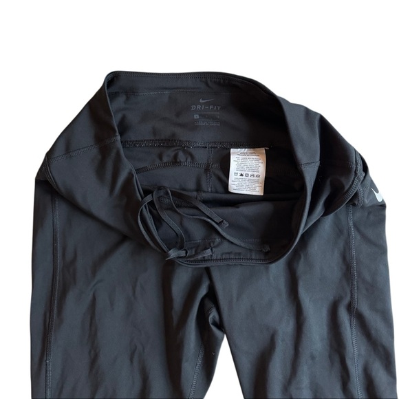 Nike Fast Women's Mid-Rise Crop Running Leggings Multi Pocket - Black Size Large - Picture 9 of 12